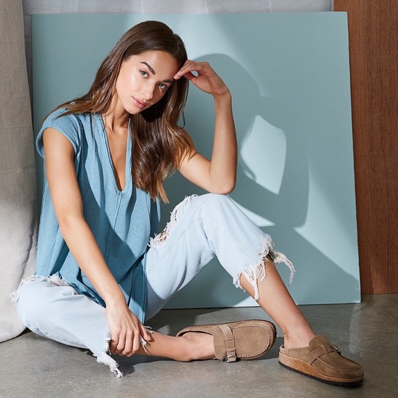 Free People We The Free Maggie Ripped Ankle Straight Legged Jeans - Picture 2 of 9